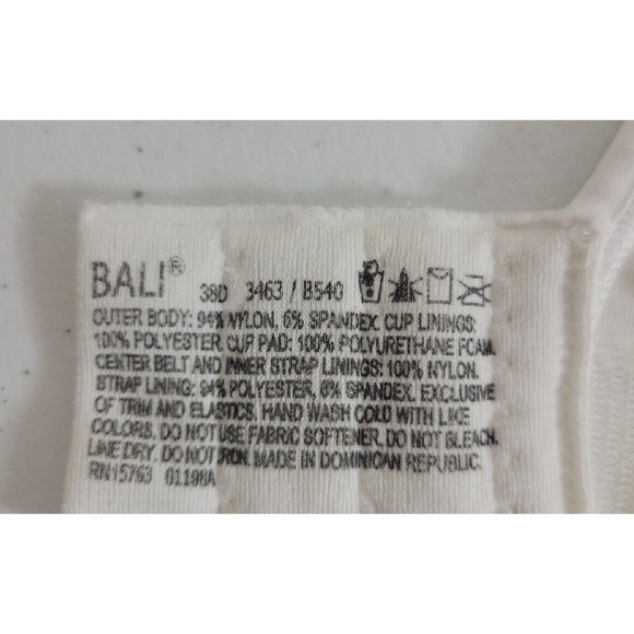Bali Comfort Revolution White Shaping Smoothing Convertible Wire Free Bra SZ 38D - Picture 4 of 9